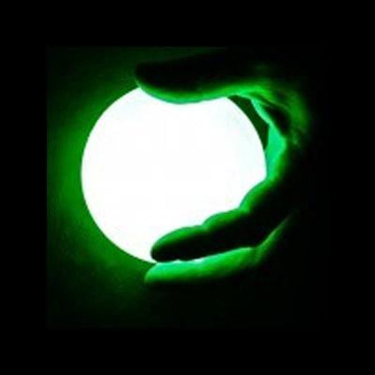 LED contact juggling balls